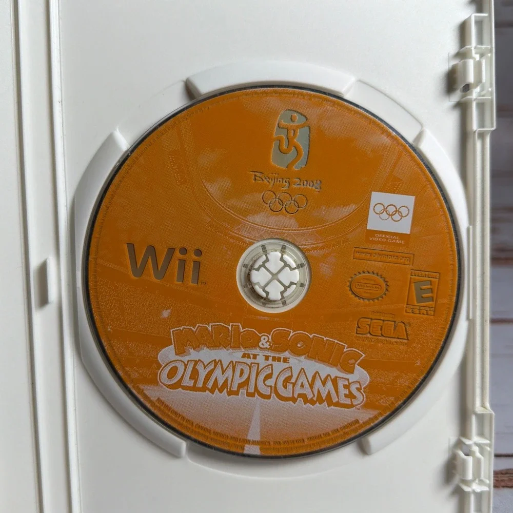 Mario & Sonic at the Olympic Games Nintendo Wii 2007 CIB Resurfaced
